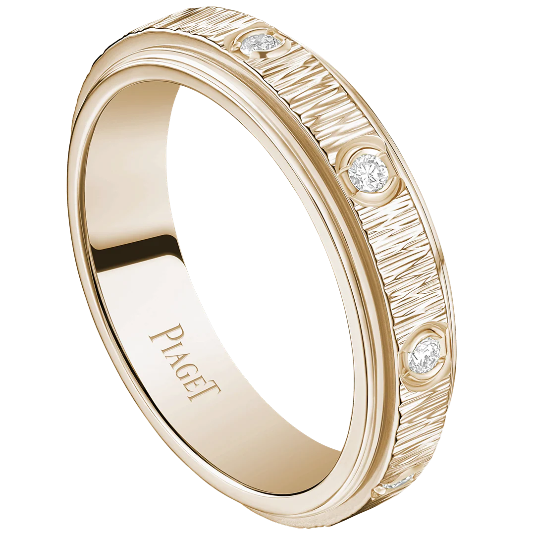 Anello Possession
