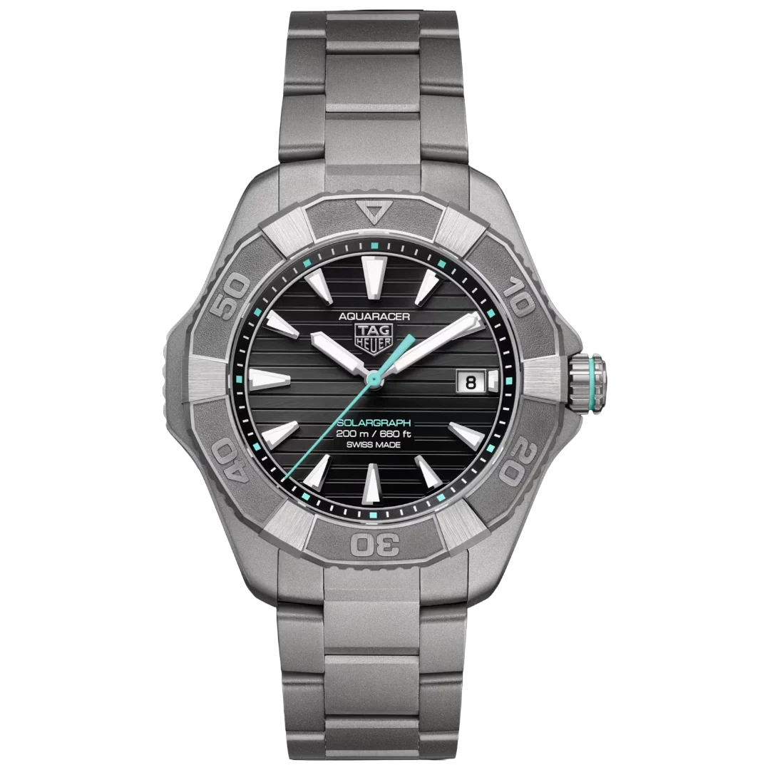 TAG Heuer Aquaracer Professional 200 Solargraph